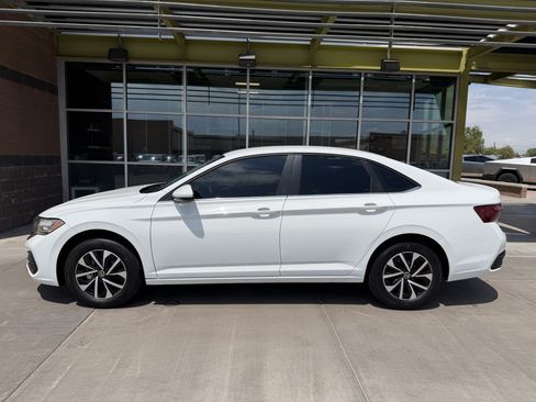 Used 2024 Volkswagen Jetta S FWD image 7