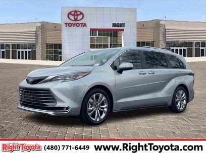 Certified 2022 Toyota Sienna Platinum