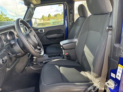 Certified 2019 Jeep Wrangler Sport image 14