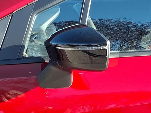 New 2025 Nissan Versa SR w/ Trunk Package image 5