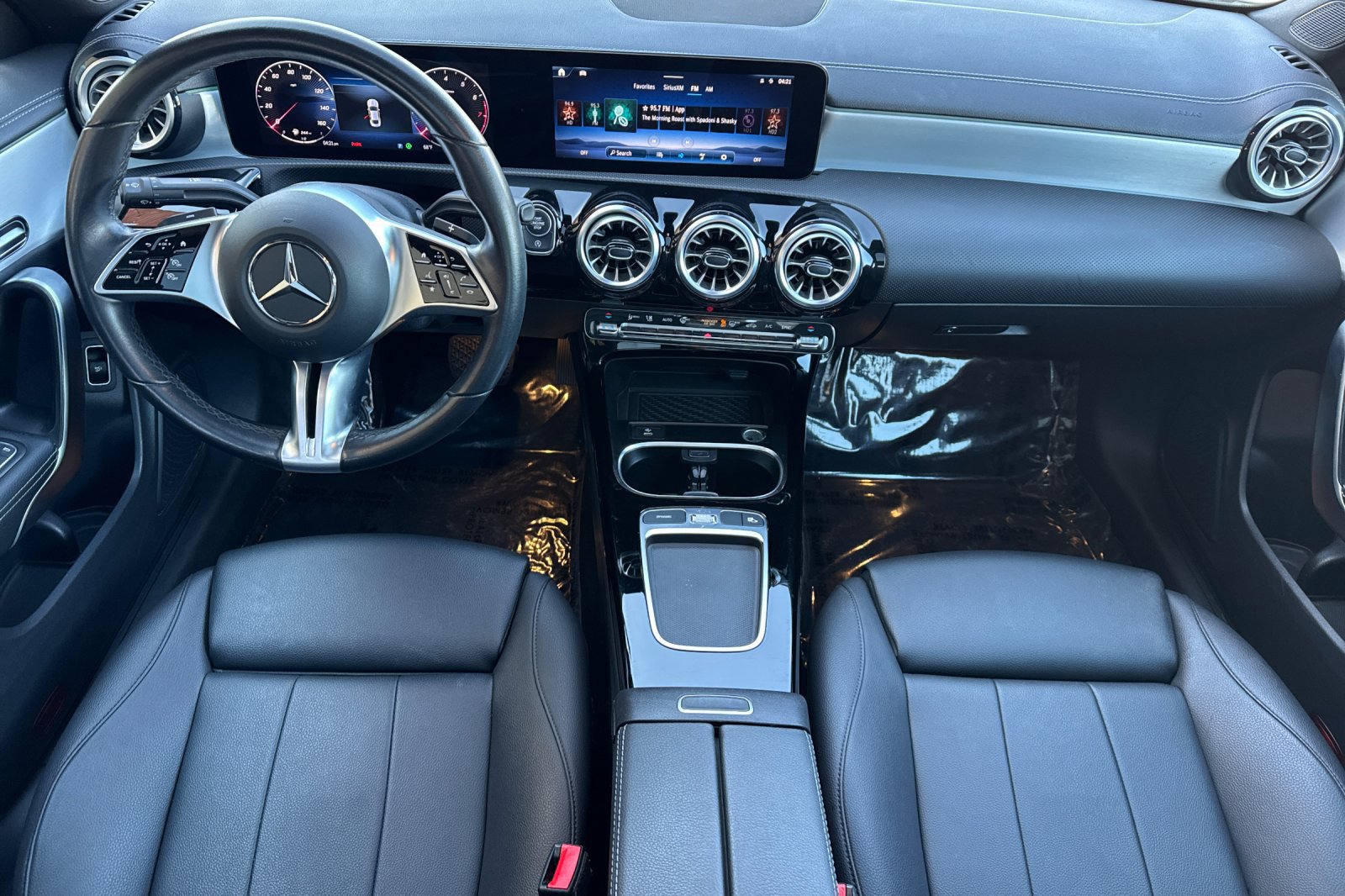 Used 2025 Mercedes-Benz CLA 250 image 16