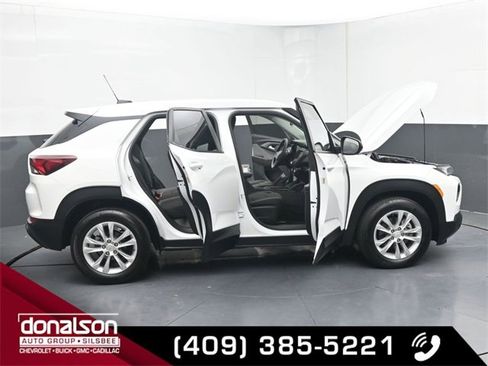 Used 2023 Chevrolet TrailBlazer LS image 21