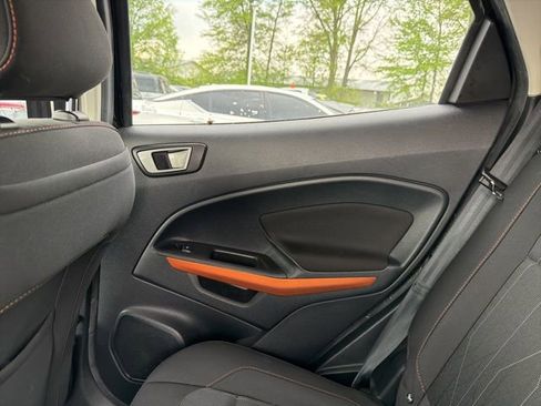 Used 2021 Ford EcoSport SE w/ SE Convenience Package FWD image 15