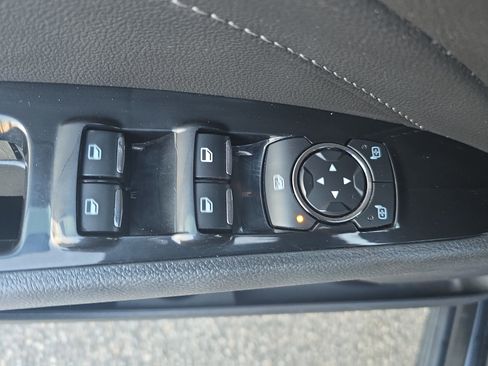 Used 2014 Ford Fusion Titanium image 27