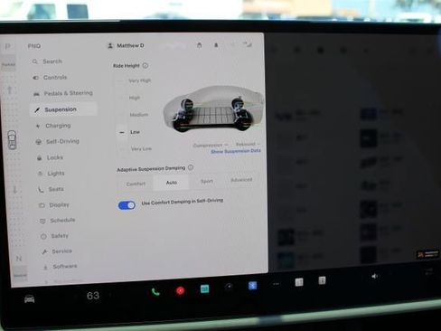 Used 2023 Tesla Model X Plaid image 21