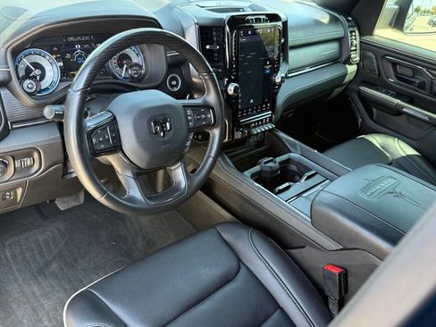 Used 2022 RAM 1500 Limited AWD/4WD image 12