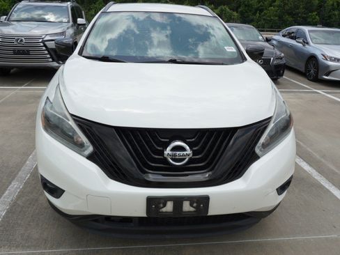 Used 2018 Nissan Murano SL w/ Midnight Edition Package FWD image 2