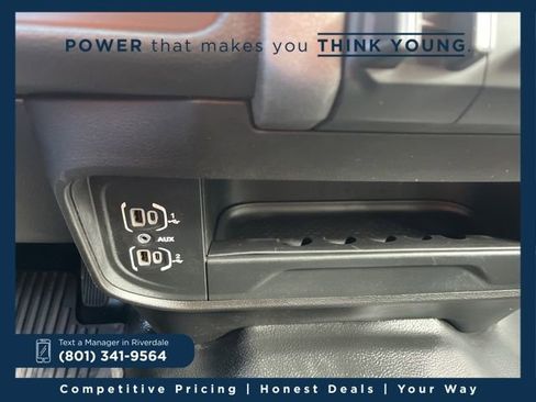 Used 2024 RAM 3500 Tradesman w/ Chrome Appearance Group image 24