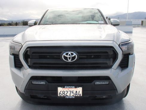 Certified 2024 Toyota Tacoma SR5 image 8
