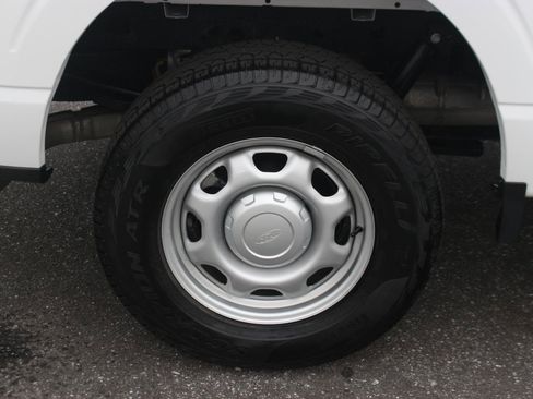 Used 2024 Ford F150 XL w/ Tow/Haul Package image 32