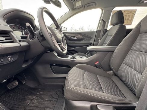 Used 2024 GMC Terrain SLE w/ LPO, Floor Liner Package image 15