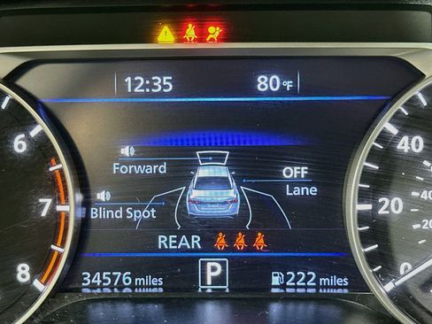 Used 2024 Nissan Altima 2.5 SV w/ SV Premium Package FWD image 19