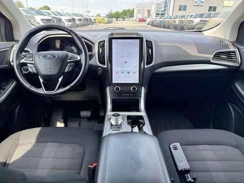 Used 2024 Ford Edge SEL w/ Cold Weather Package AWD/4WD image 10