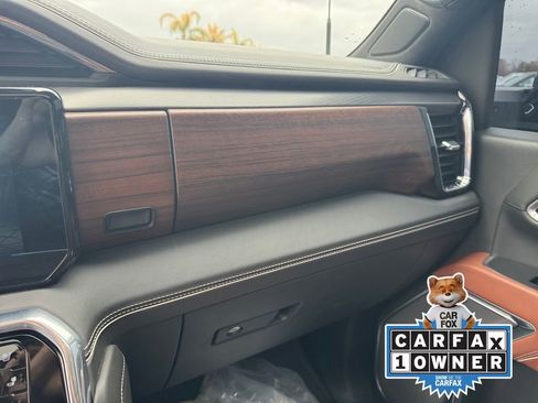 Used 2025 GMC Sierra 2500 Denali Ultimate image 37