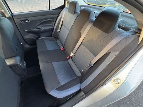 Used 2025 Nissan Versa SV image 37