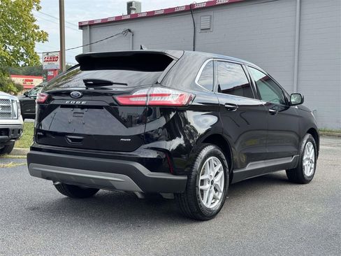 Used 2024 Ford Edge SEL image 20