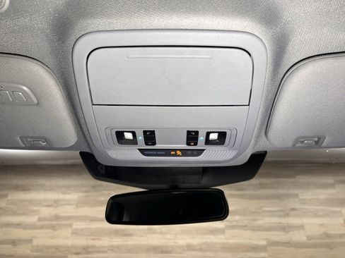 Used 2023 Ford Explorer Limited image 28