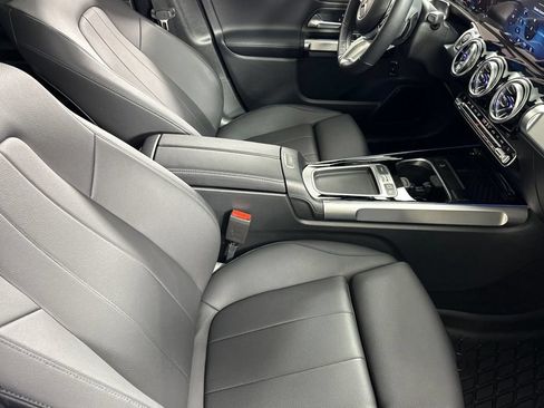 Certified 2026 Mercedes-Benz GLB 250 4MATIC image 20