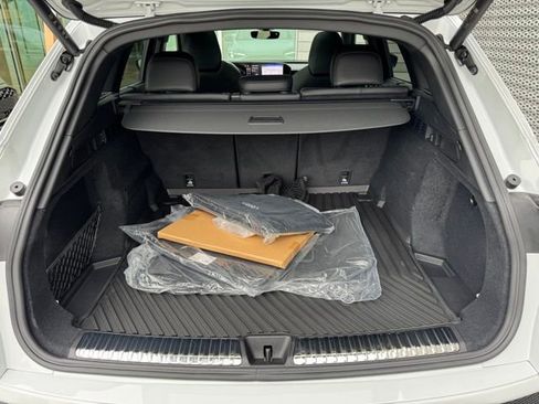 New 2025 Audi SQ5 Premium Plus image 17