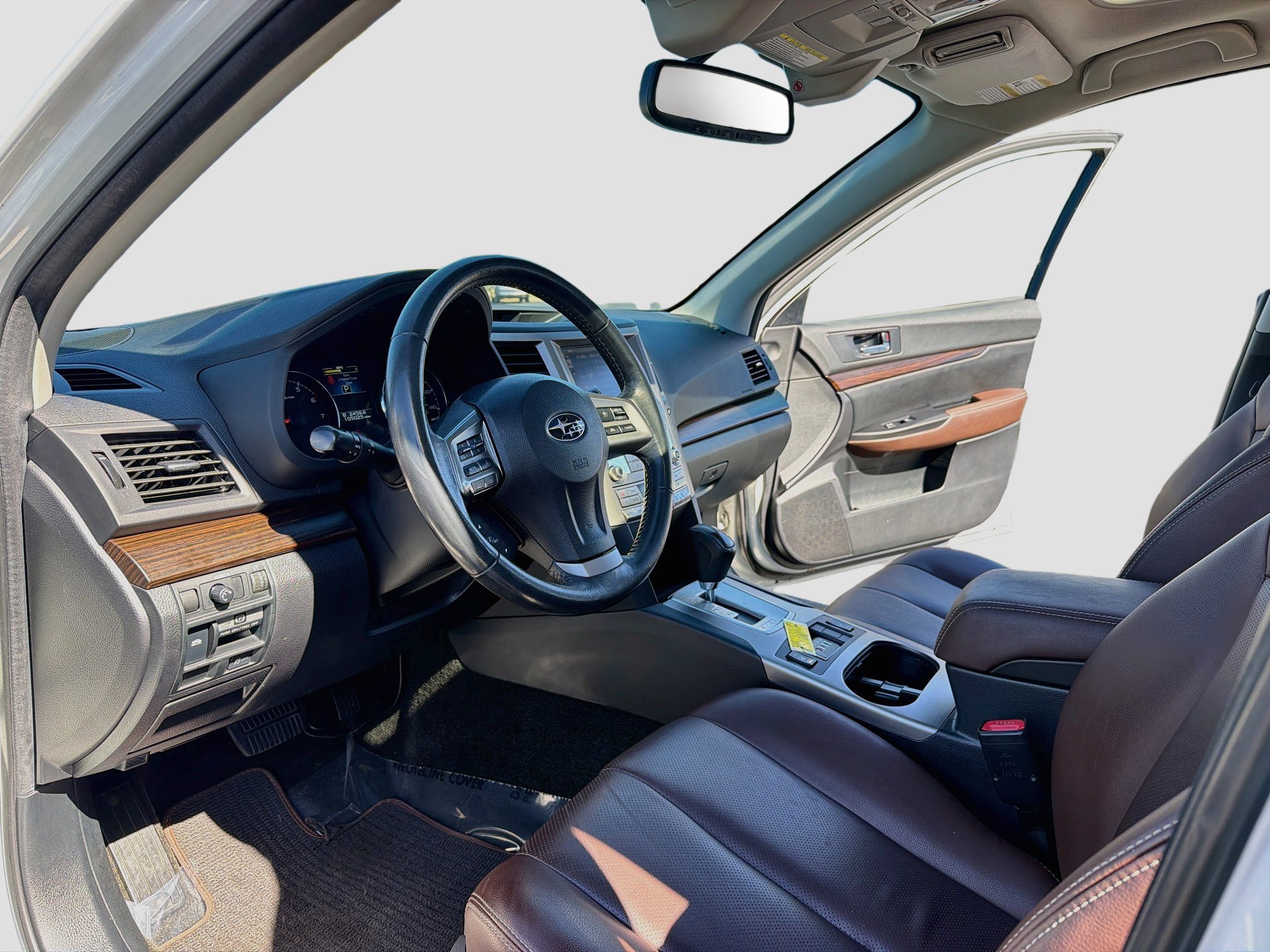 Used 2014 Subaru Outback 2.5i Limited AWD/4WD image 10