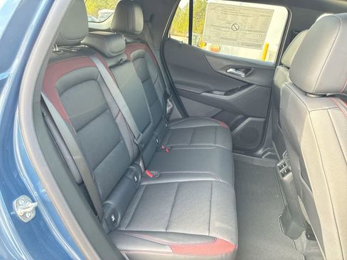 New 2026 Chevrolet Equinox RS w/ Convenience Package III FWD image 27