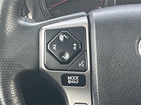 Used 2022 Toyota 4Runner SR5 Premium w/ Moonroof Package image 14