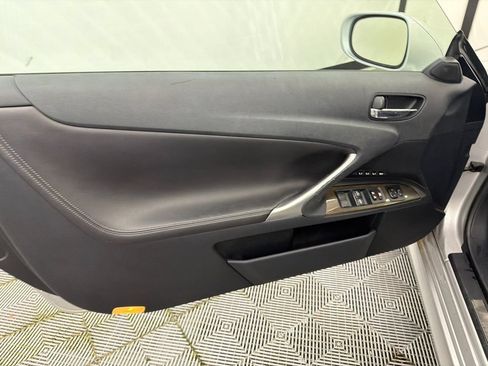 Used 2011 Lexus IS 350C w/ Luxury Pkg RWD image 11