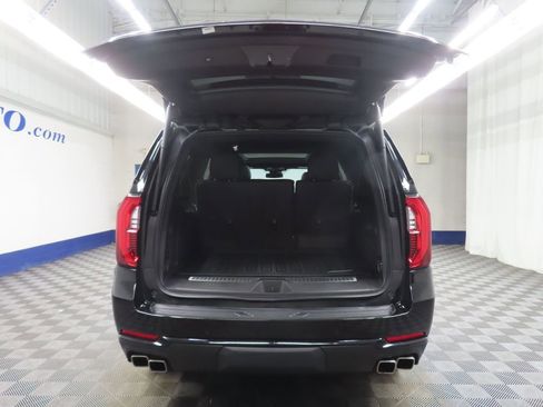 Used 2025 GMC Yukon XL Denali w/ Sun & Power Step Package AWD/4WD image 41
