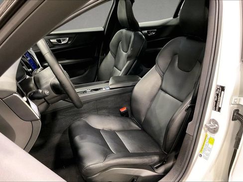 Used 2023 Volvo S60 B5 Plus w/ Climate Package AWD/4WD image 22