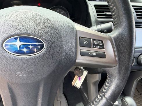 Used 2014 Subaru Forester 2.5i Limited AWD/4WD image 31