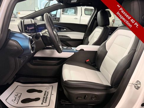 Used 2024 Chevrolet Equinox EV LT w/ LPO, Trailering Package image 12