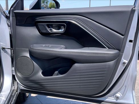 Used 2025 Acura ADX FWD image 23