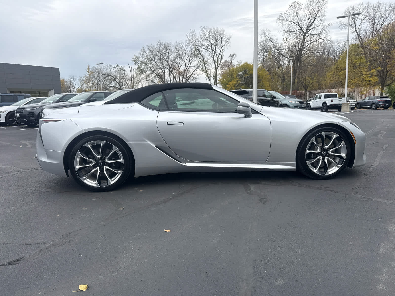 Used 2021 Lexus LC 500 Convertible w/ Touring Package RWD image 5