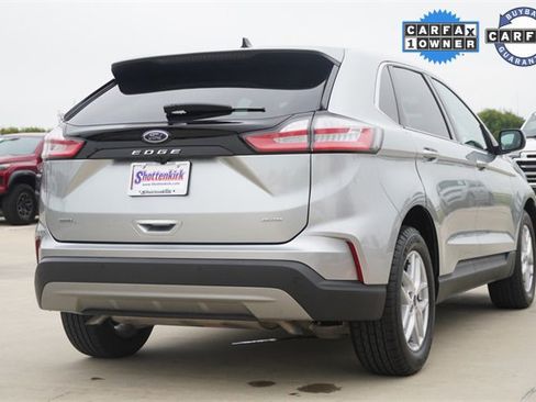 Used 2024 Ford Edge SEL image 8