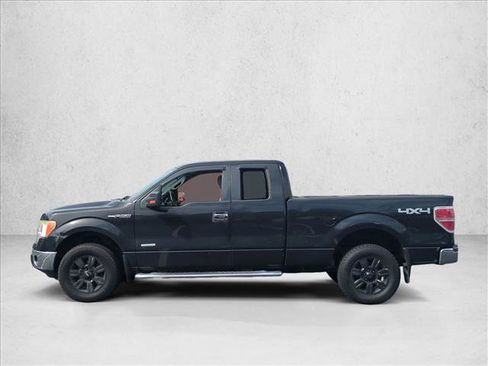 Used 2012 Ford F150 XLT w/ XLT Chrome Pkg image 8