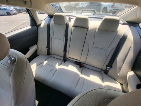 Used 2024 Honda Accord SE image 12