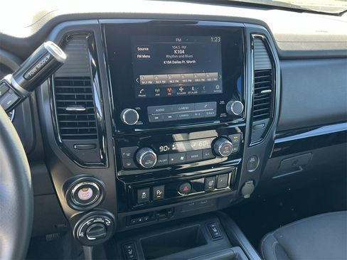 Certified 2024 Nissan Titan SV w/ SV Convenience Package image 10