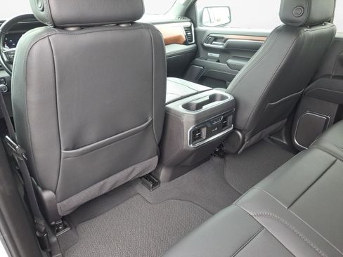 Used 2024 GMC Sierra 1500 Denali w/ Technology Package image 13