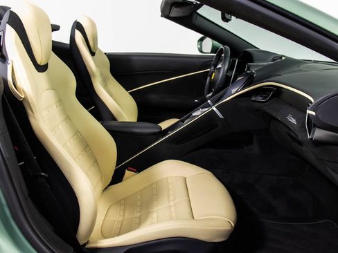 Certified 2024 Ferrari Roma Spider RWD image 53