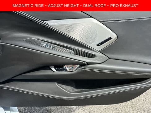 Used 2023 Chevrolet Corvette Stingray Premium Cpe w/ Body-Color Dual Roof Package RWD image 22