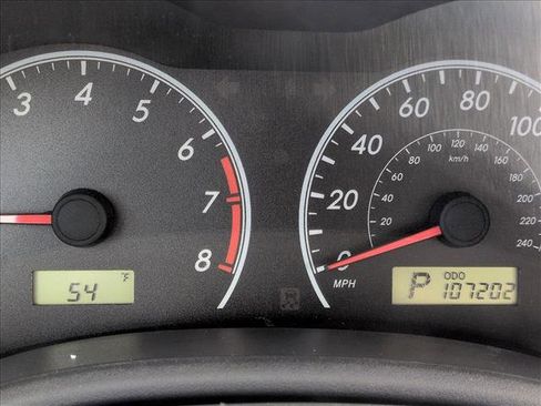 Used 2012 Toyota Corolla LE image 11