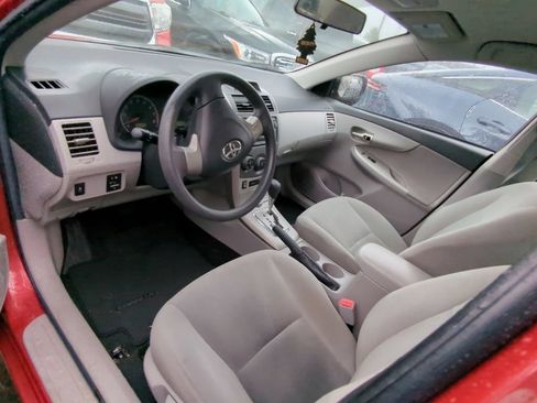 Used 2012 Toyota Corolla LE FWD image 7