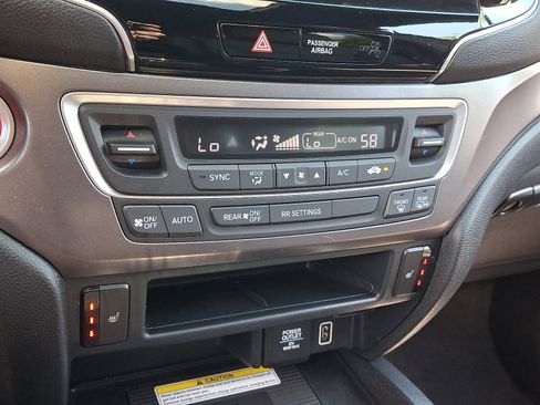 Certified 2023 Honda Passport EX-L image 15