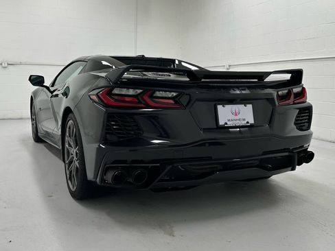 Used 2023 Chevrolet Corvette Stingray Premium Conv w/ Z51 Performance Package image 15