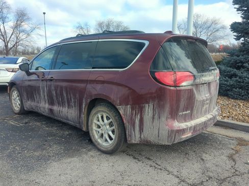 Used 2020 Chrysler Voyager Lxi image 8