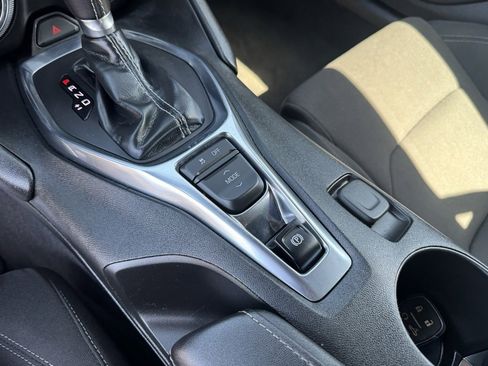 Used 2023 Chevrolet Camaro LT image 29