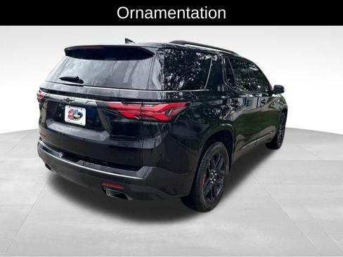 Used 2023 Chevrolet Traverse Premier w/ Redline Edition AWD/4WD image 8