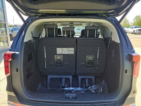 New 2026 Kia Carnival SX FWD image 15