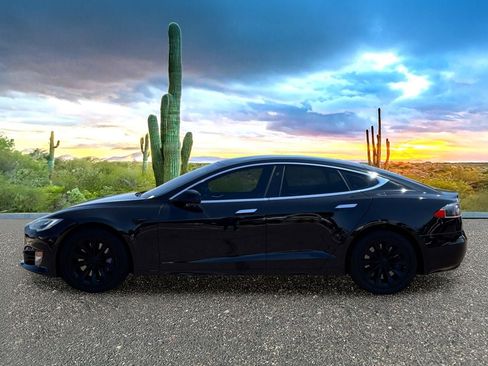 Used 2018 Tesla Model S 75D AWD/4WD image 3
