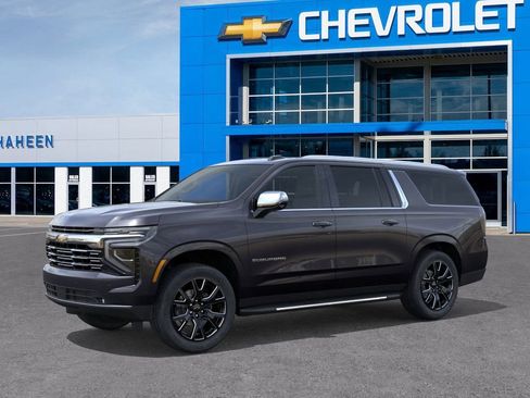 New 2026 Chevrolet Suburban Premier image 2